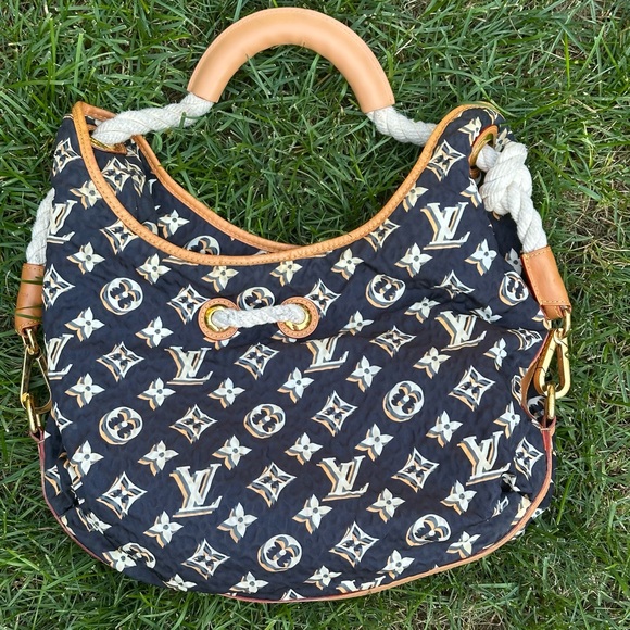 Louis Vuitton Handbag limited edition - Picture 4 of 15